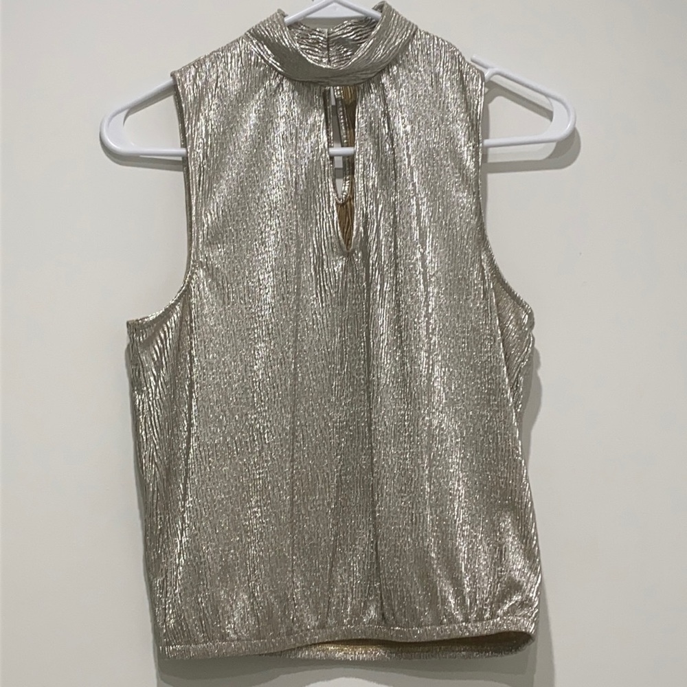 Express Glossy Gold Top